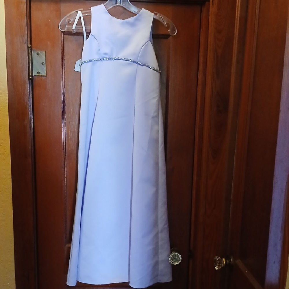 Charming White Sleeveless Kids Dress